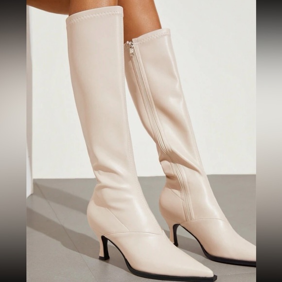 Women's Fashion High Boots - Picture 3 of 5